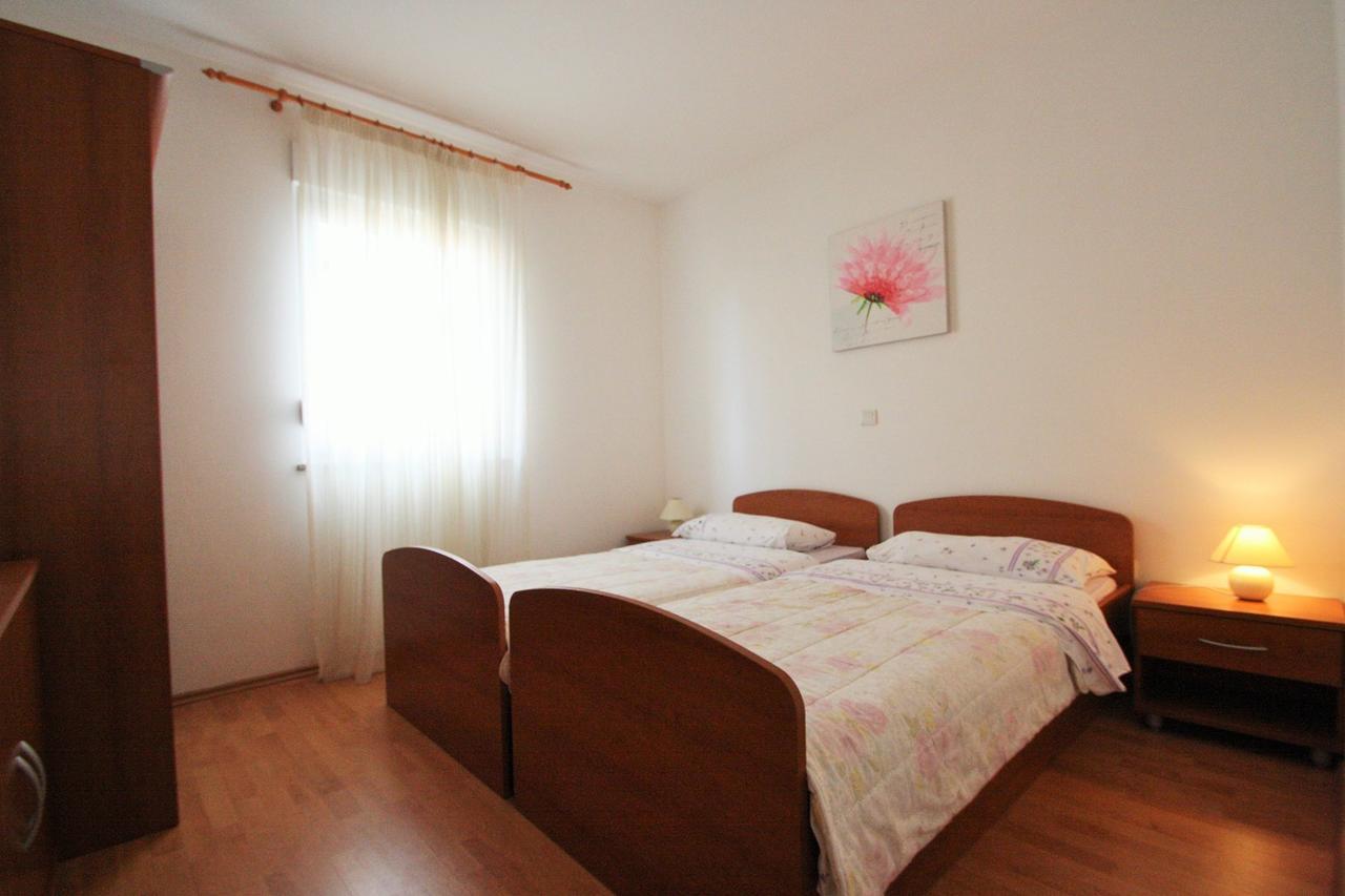Apartment Bilic With Balcony Porec Ngoại thất bức ảnh