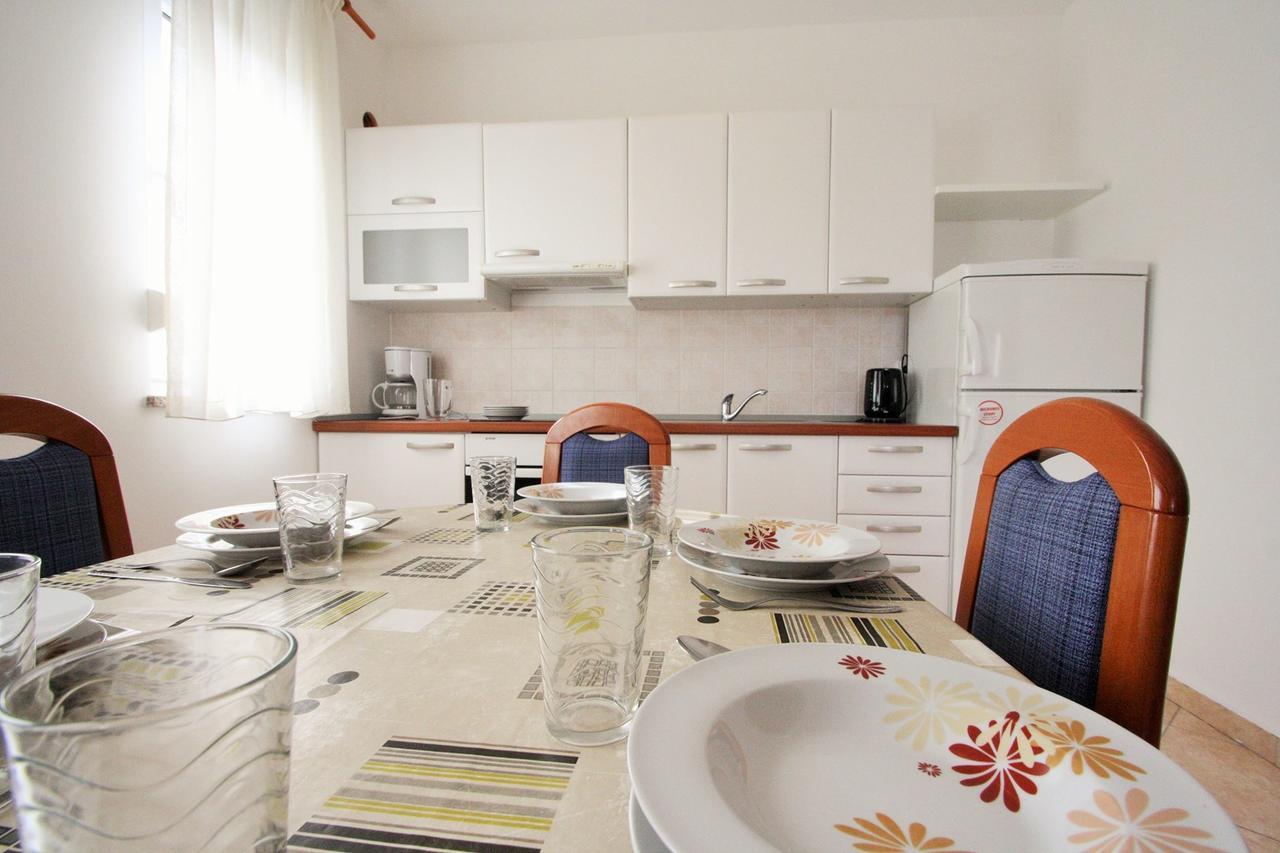 Apartment Bilic With Balcony Porec Ngoại thất bức ảnh