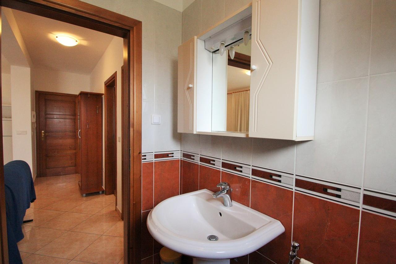 Apartment Bilic With Balcony Porec Ngoại thất bức ảnh